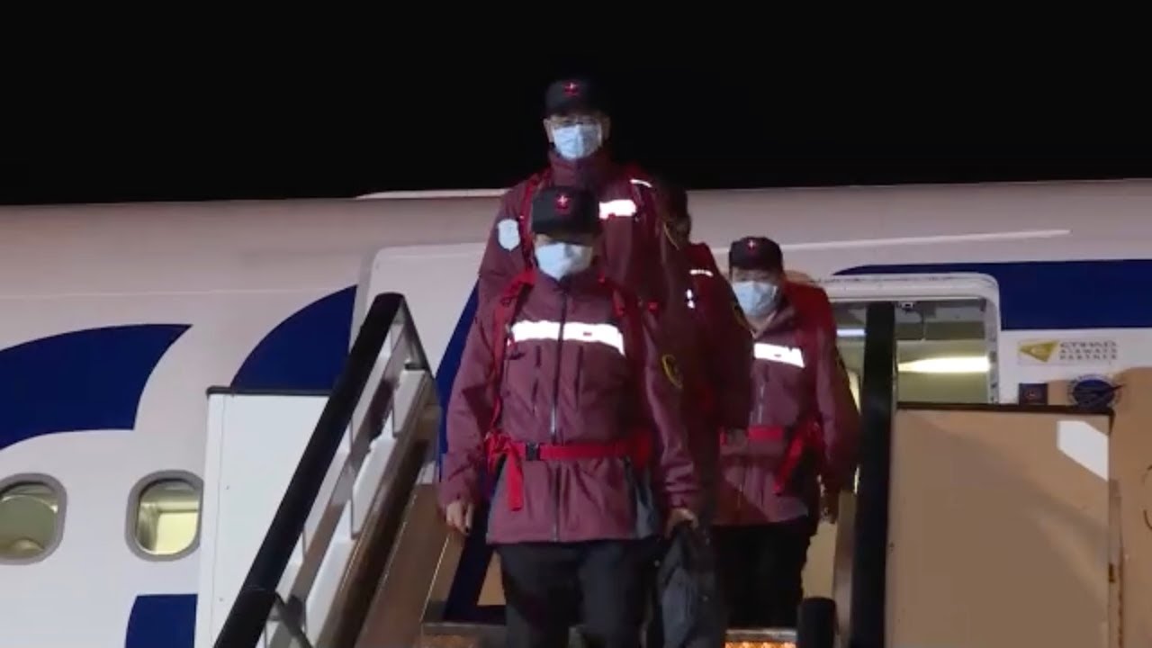 Chinese medical team carrying medical supplies welcomed with highest honors in Serbia