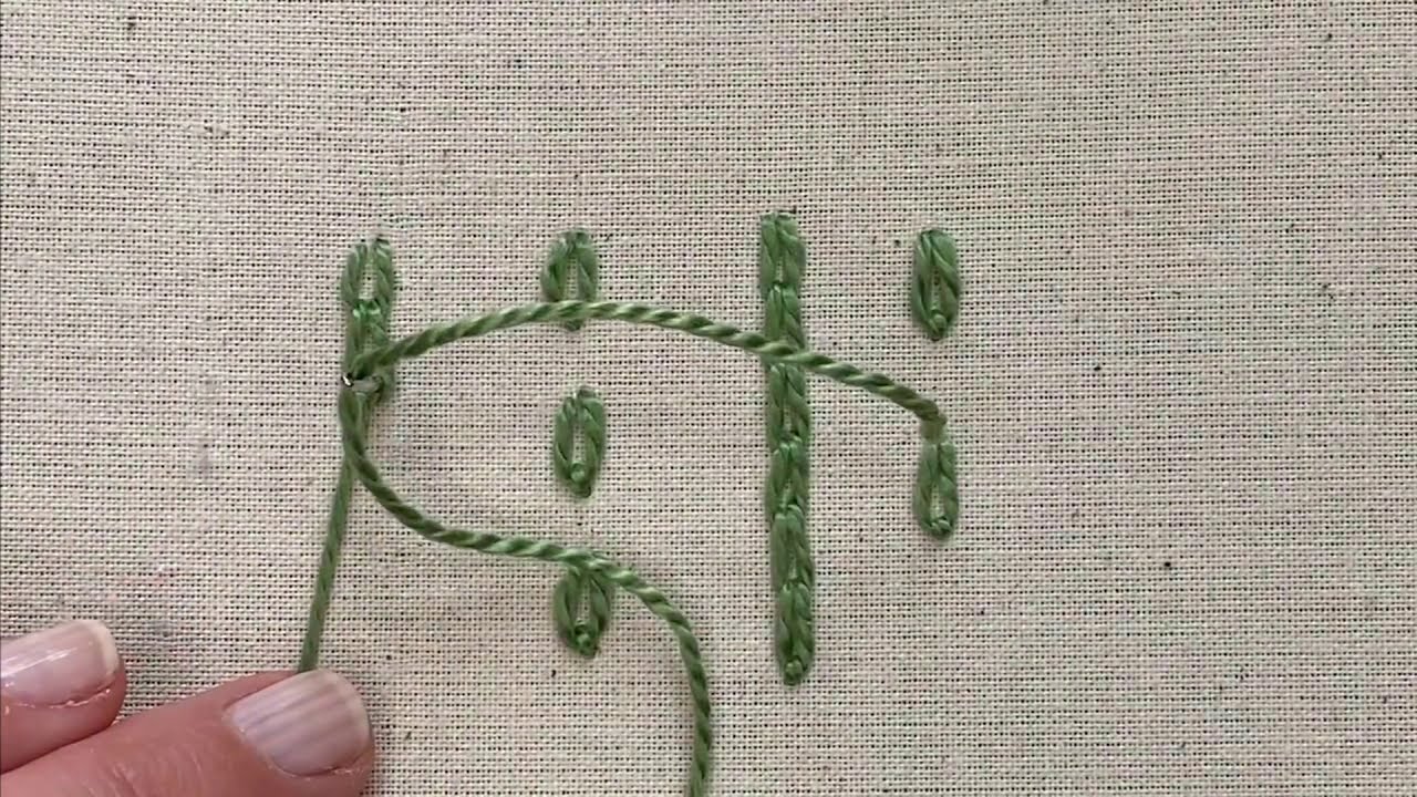 Detached Chain and Chain Stitch