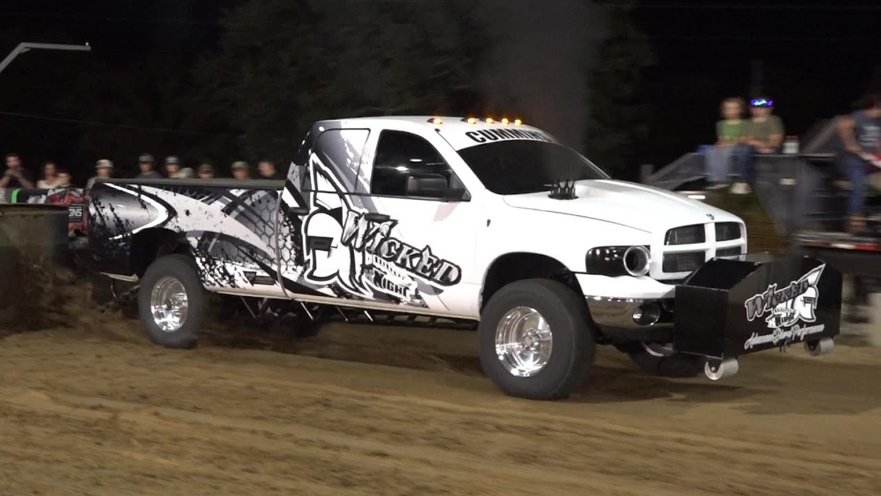 2.6 Diesel Trucks, North Vs. South Shootout, Dixon MO FFA Pull, September 29th, 2023!