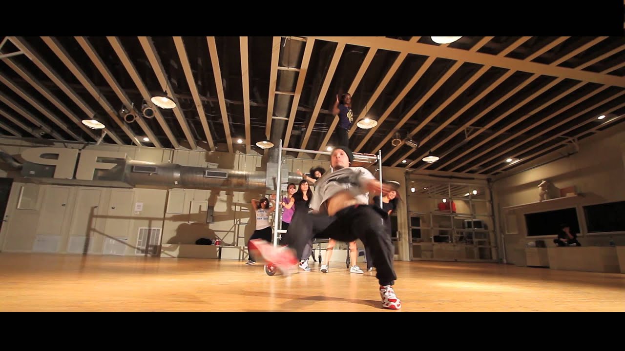 AXI tech ( 2012 PLANET FUNK DEMO / LES TWINS / CHACHI) Director: ShawnWellingAXI