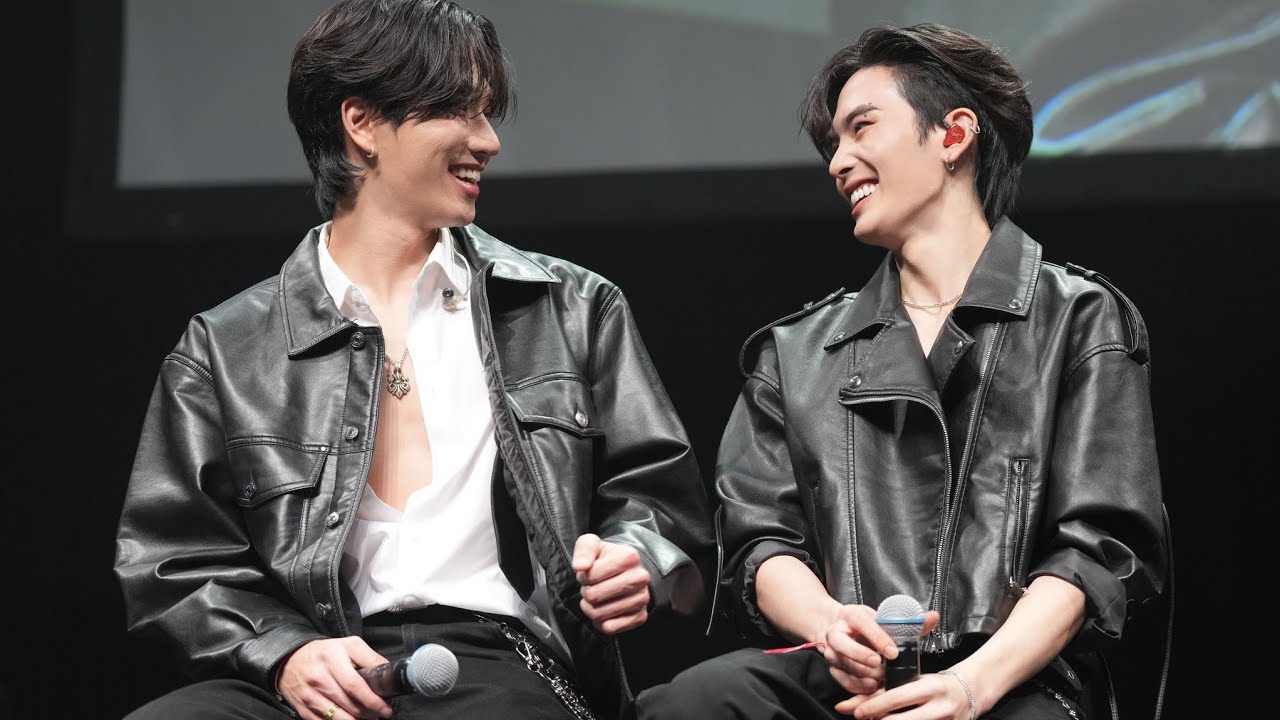 PerthSanta are Soulmates 🖤 🤍