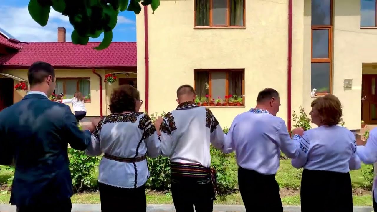 HORA MIRESEI (CU STRIGĂTURI) - FORMATIA COMPLEX BUCOVINA 2023