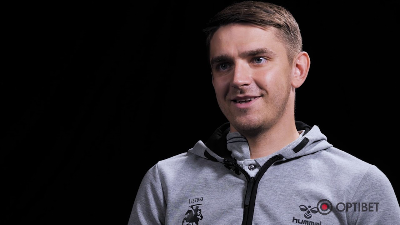 FEDOR ČERNYCH: APIE SUGRĮŽIMĄ Į JAGIELLONIA, TRYLIKTĄ NUMERĮ IR NUOTAIKAS RINKTINĖJE