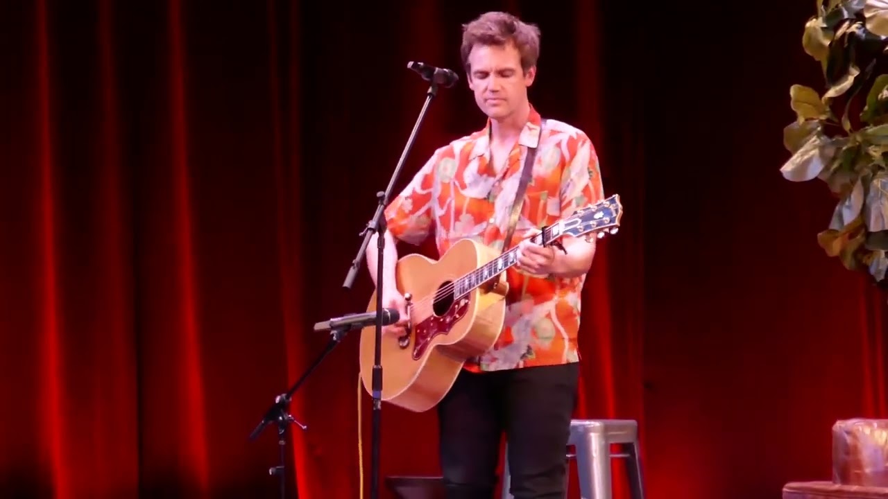 Drama Queens Live - NYC - Tyler Hilton - Glad