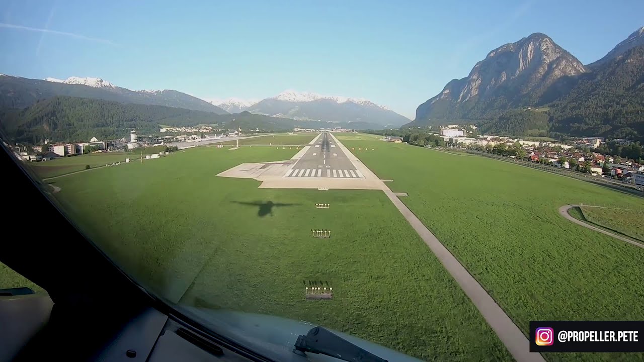 Cockpit view - approach and landing in Innsbruck (LOWI/INN)