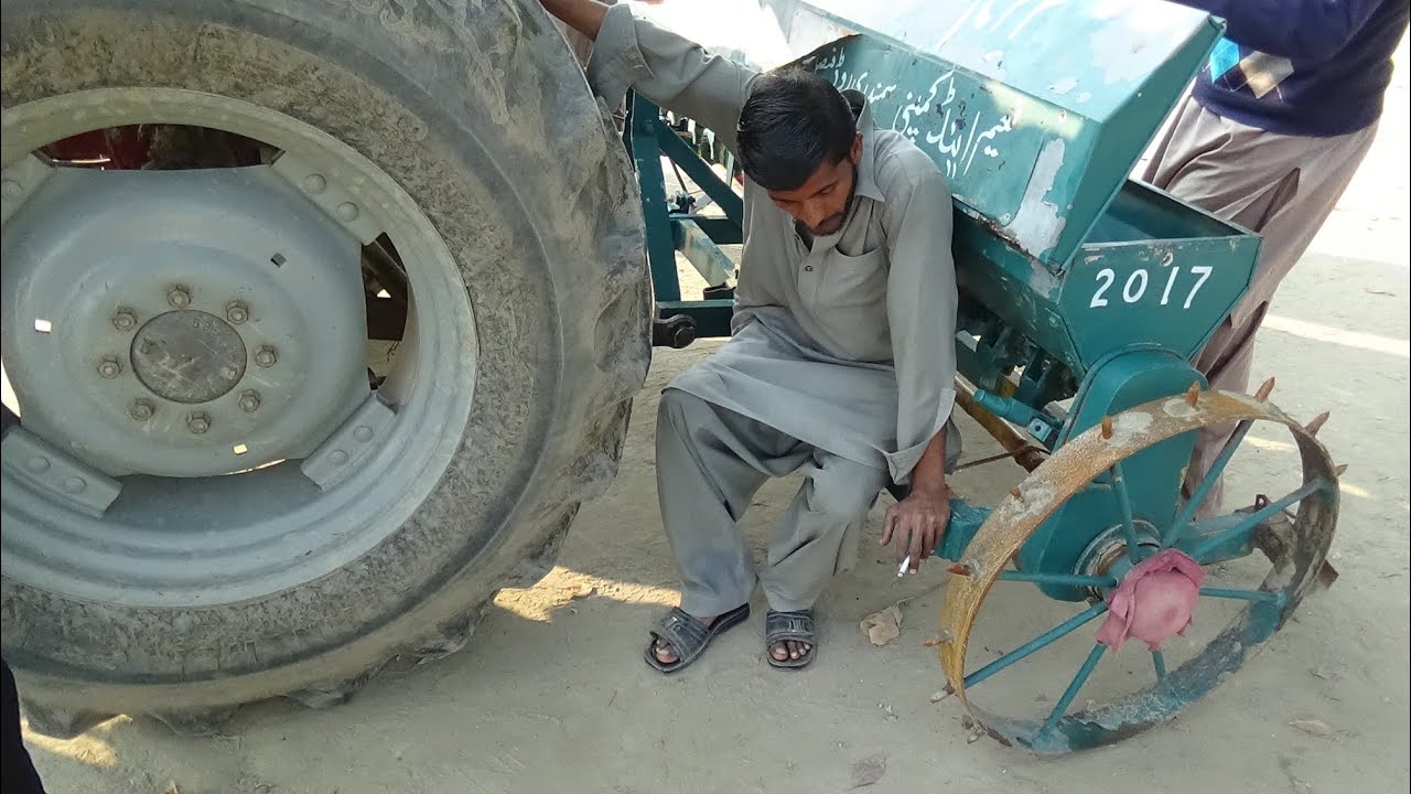 کھوتے دی پرچاونی😁 بہت ہی فنی ویڈیو