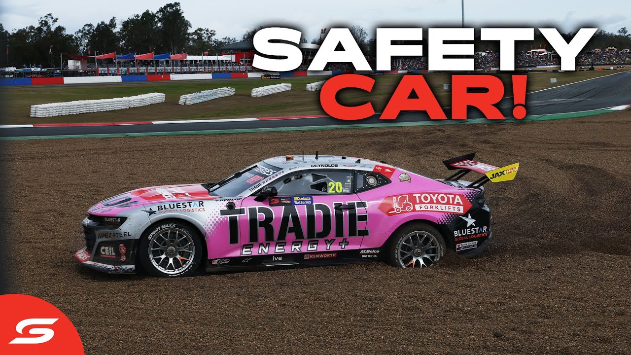 Extended Race 23 Highlights - Century Batteries Ipswich Super 440 | Repco Supercars Championship
