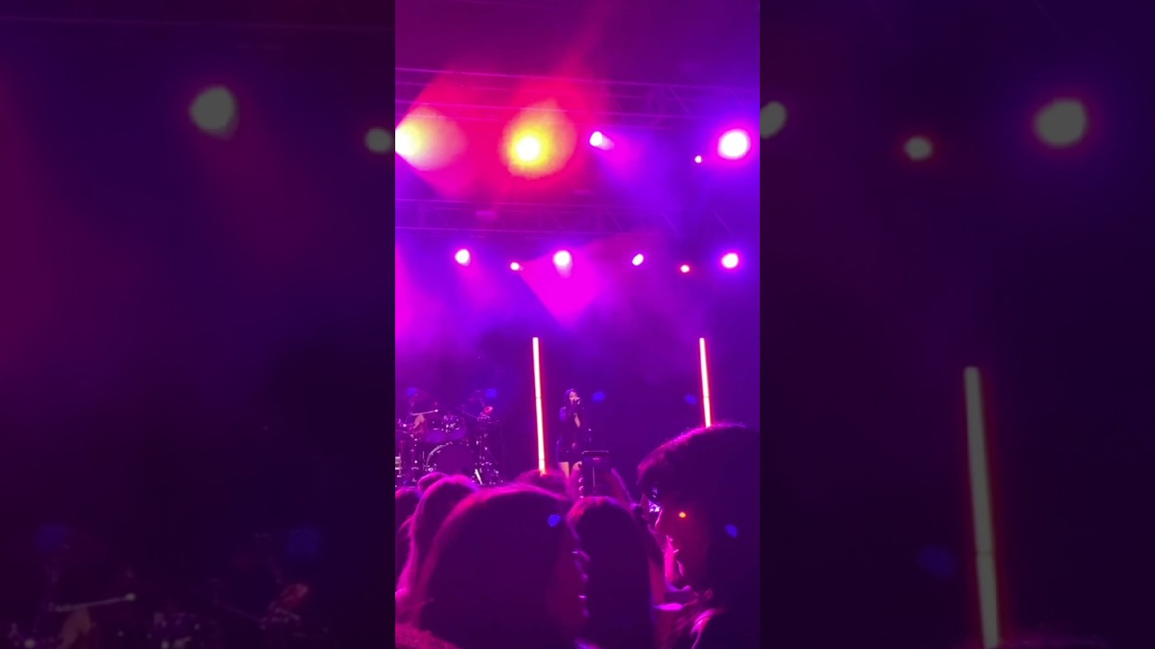 Another video from the concert! ♡ #concert #maggielindemann