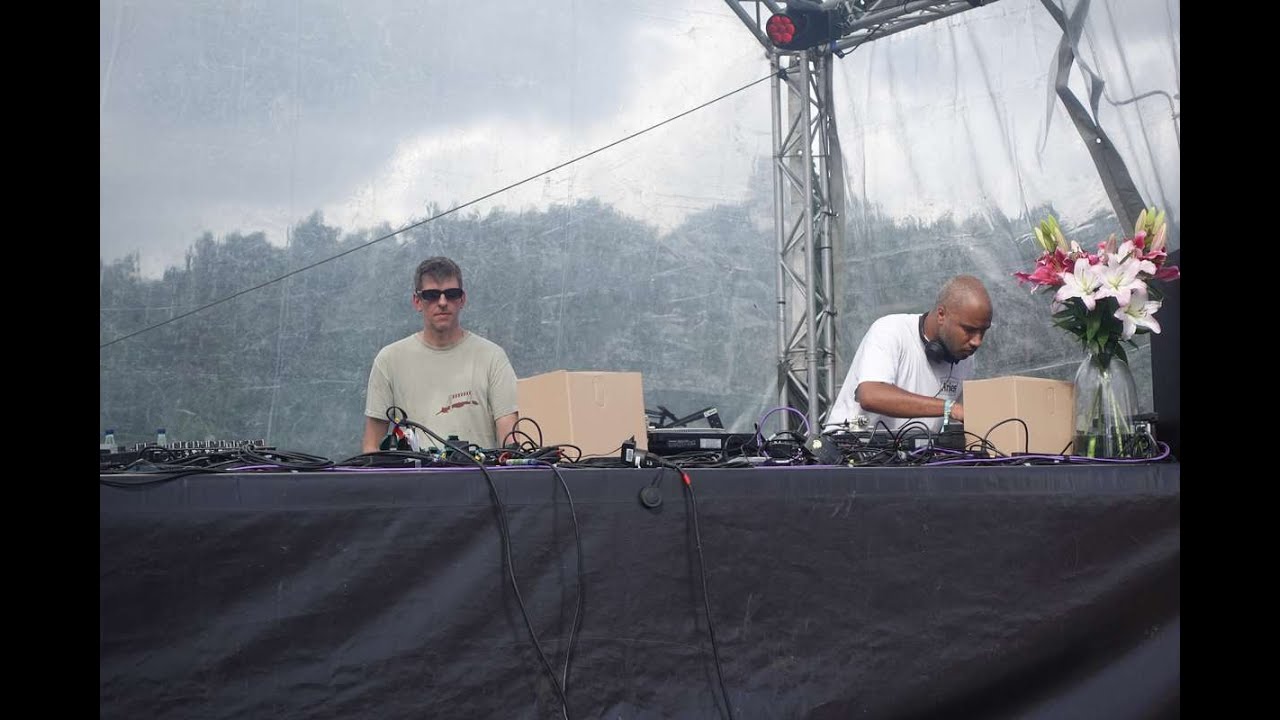 Richard Akingbehin & Sevensol @ Nachti Olganitz 2025