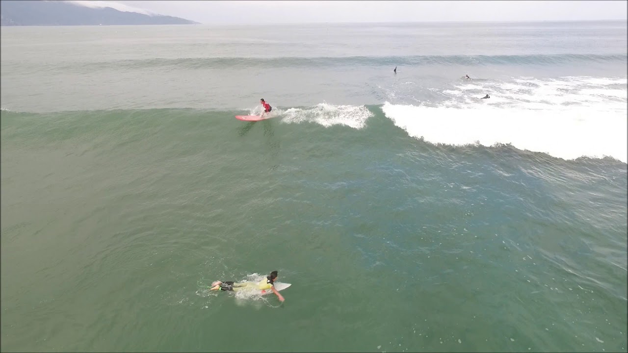 Da Nang surfing