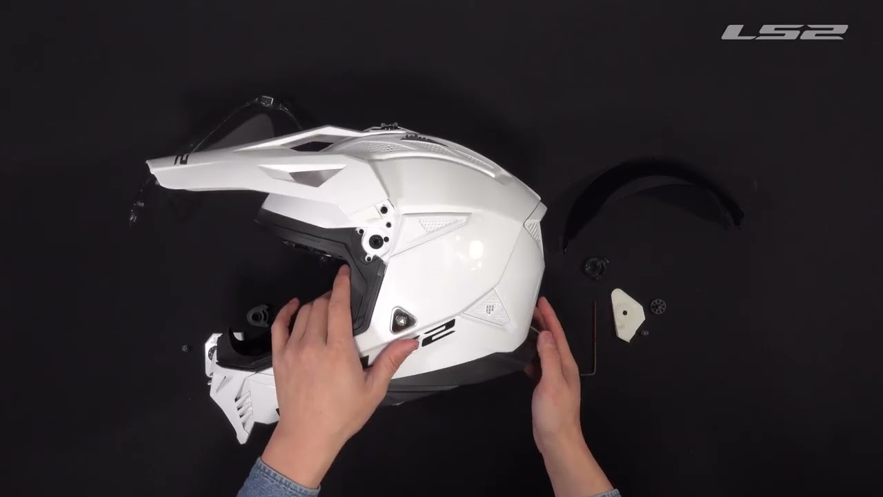 PIONEER II MX702 | How To Change Visor - สอนการเปลี่ยนชิลด์หมวกกันน็อค LS2 MX702