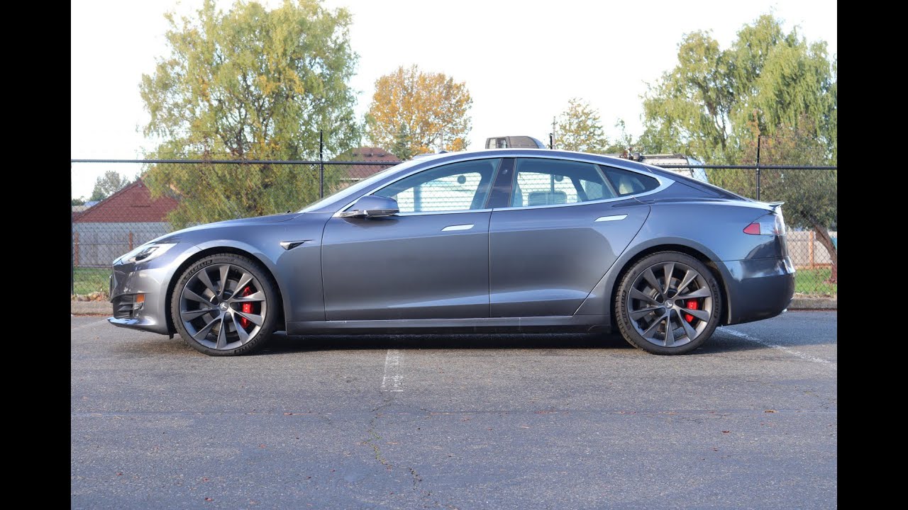 Руководство и информация для покупателей Tesla Model S Ludicrous Performance 2020 года