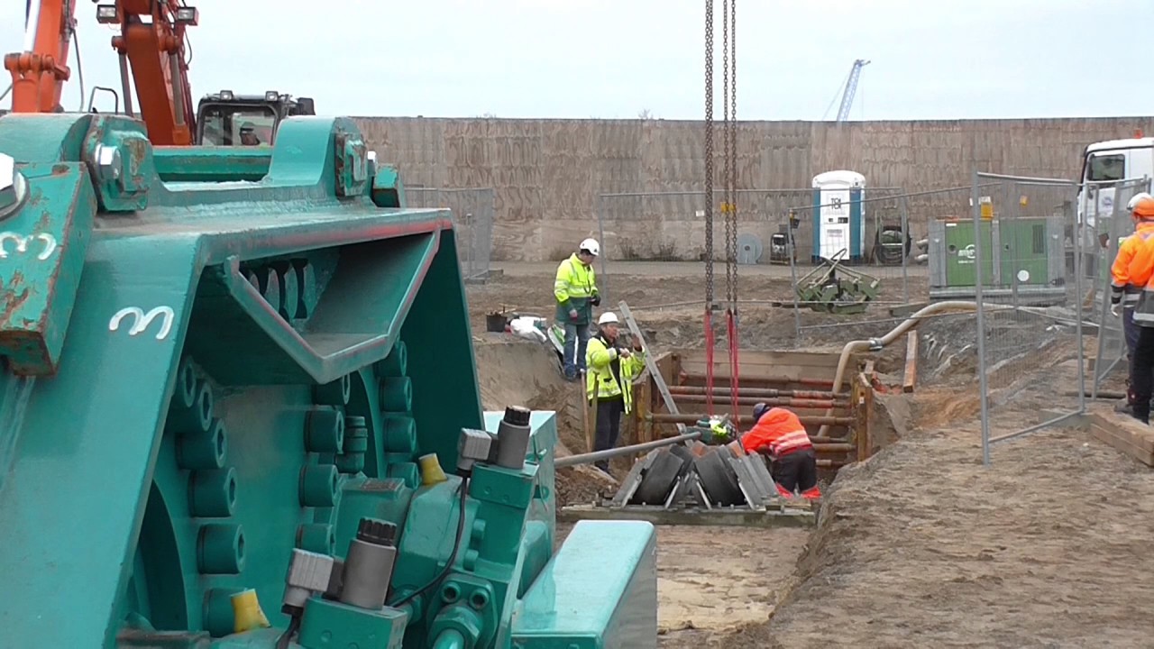 Anlandung Seekabel mit Bagela Winde RW 100