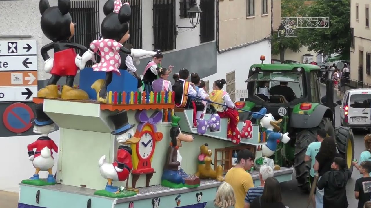 Desfile de Carrozas en San Pedro 2024 sonido ambiente
