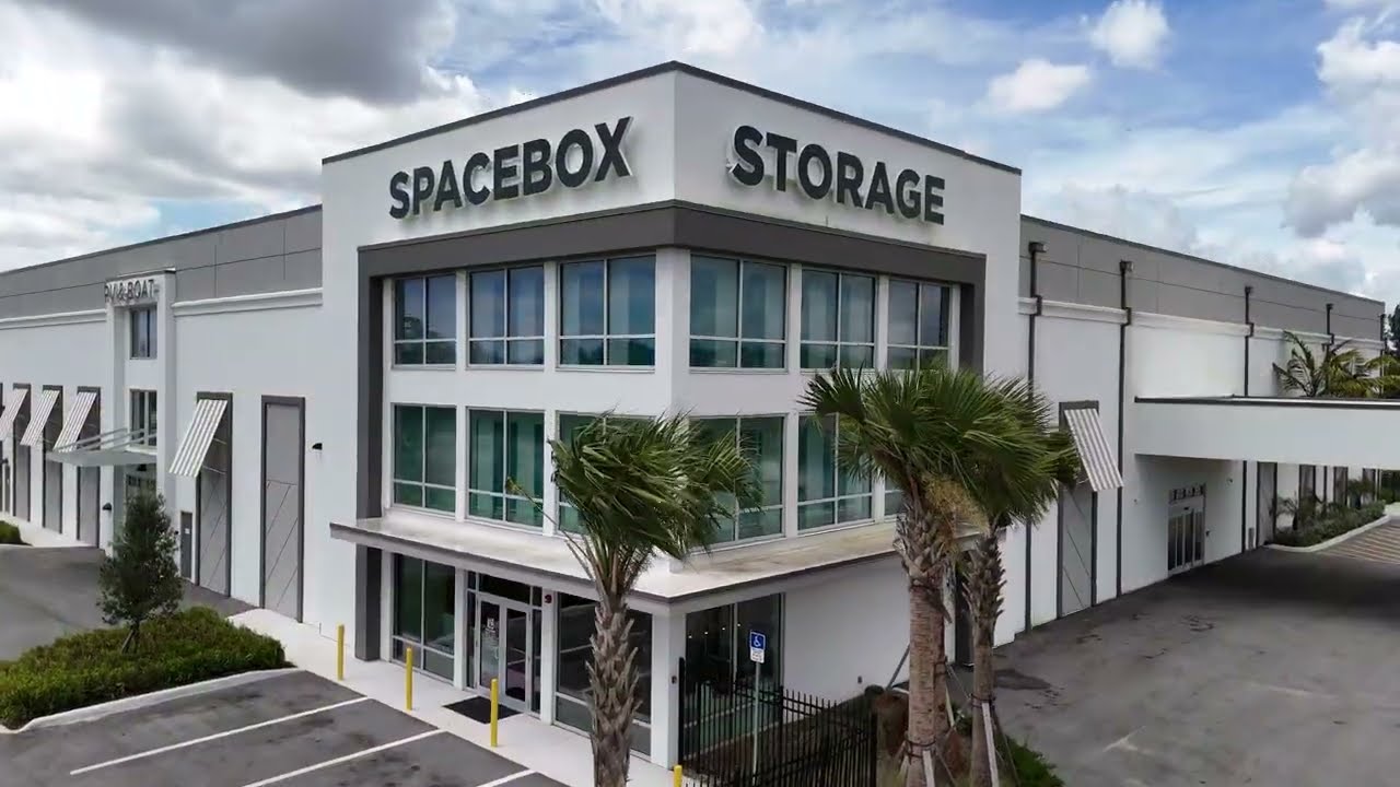 Secure Storage Units in Vero Beach, FL | Spacebox Storage Facility Tour