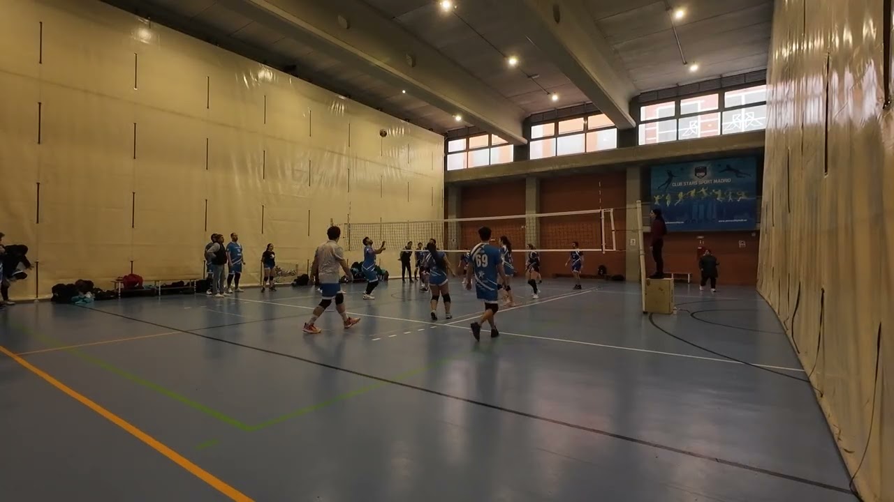 L FORCE vs Los Perrys set 1