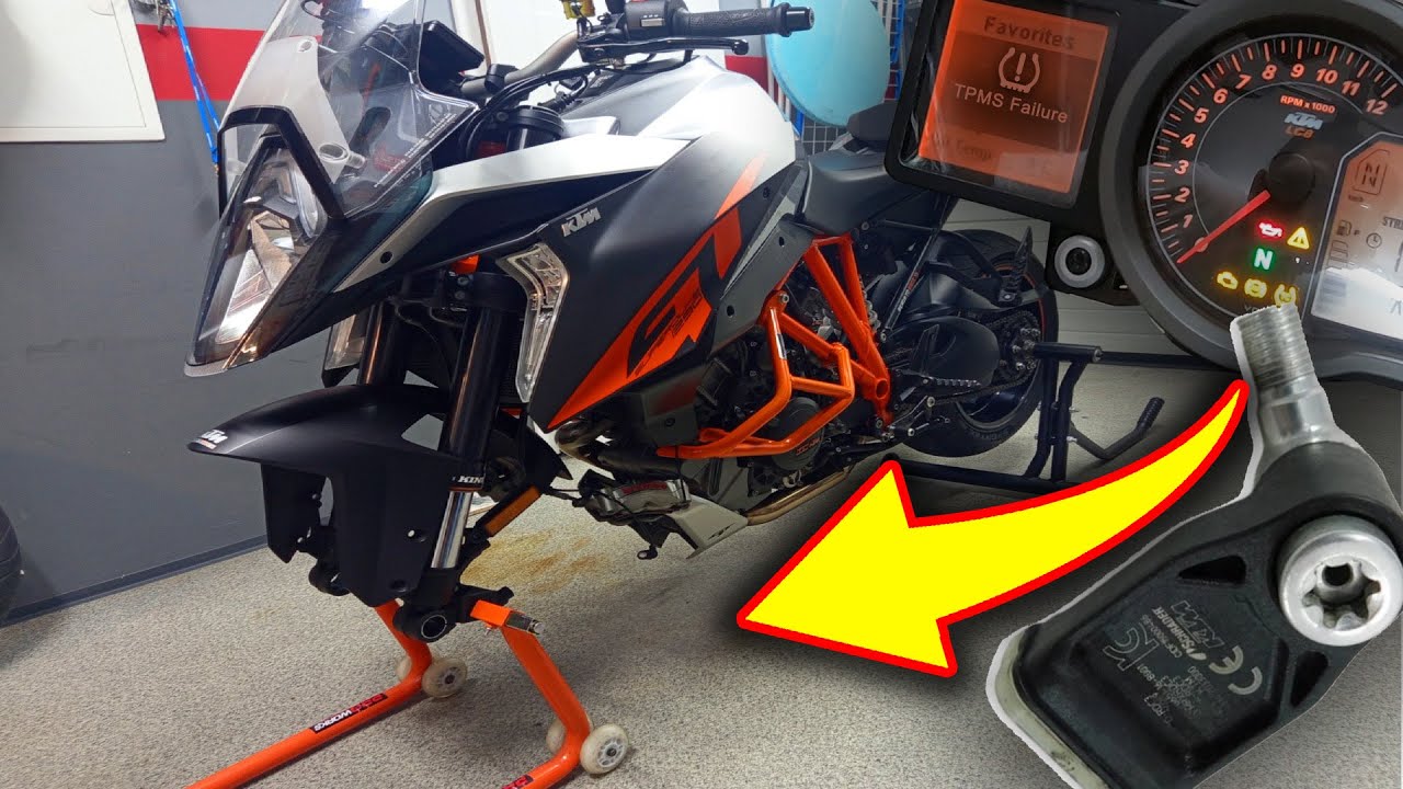 KTM Super Duke 1290 GT 2016 TPMS Failure czyli naprawa błędu czujnika ciśnienia kół. Część 1 - Przód