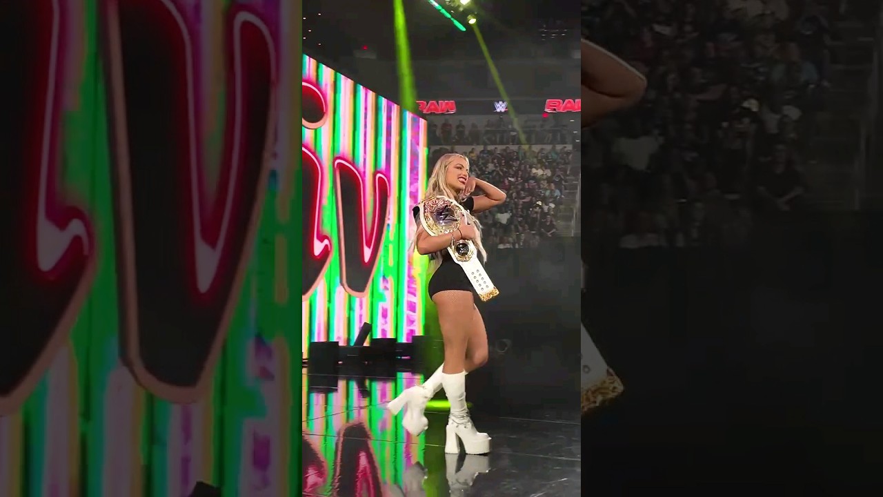 Liv Morgan kicks off #WWERaw 🔥