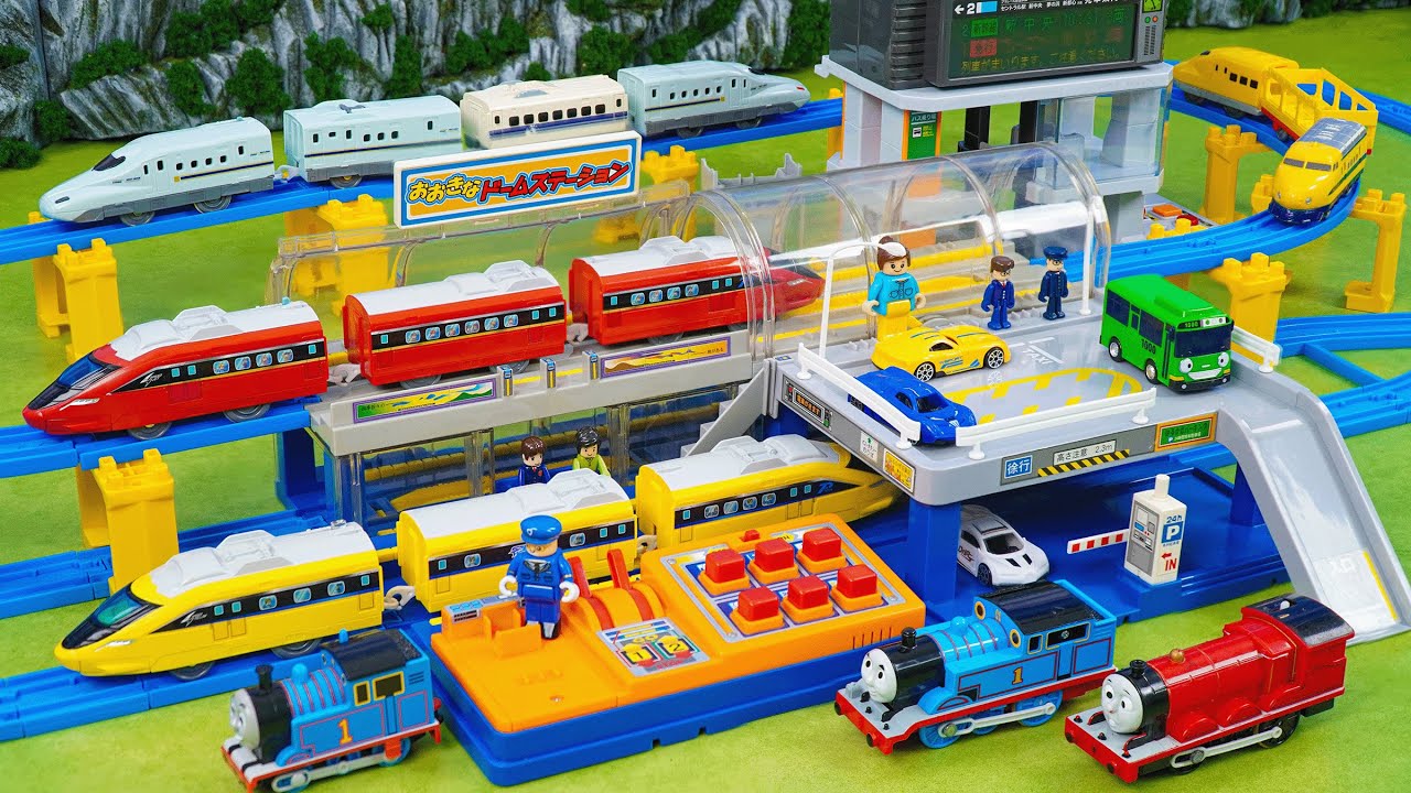 Plarail Shinkansen ☆ Build the Railway Line through Tayo Station & Thomas Cranky Cargo Crane Station