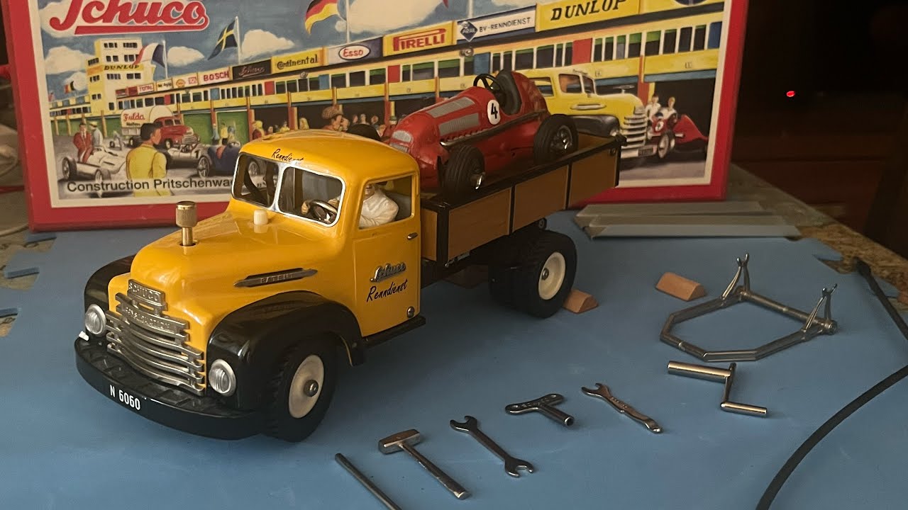Schuco  Elektro-Construction-Pritschenwagen .Pick-up colección tío kike.