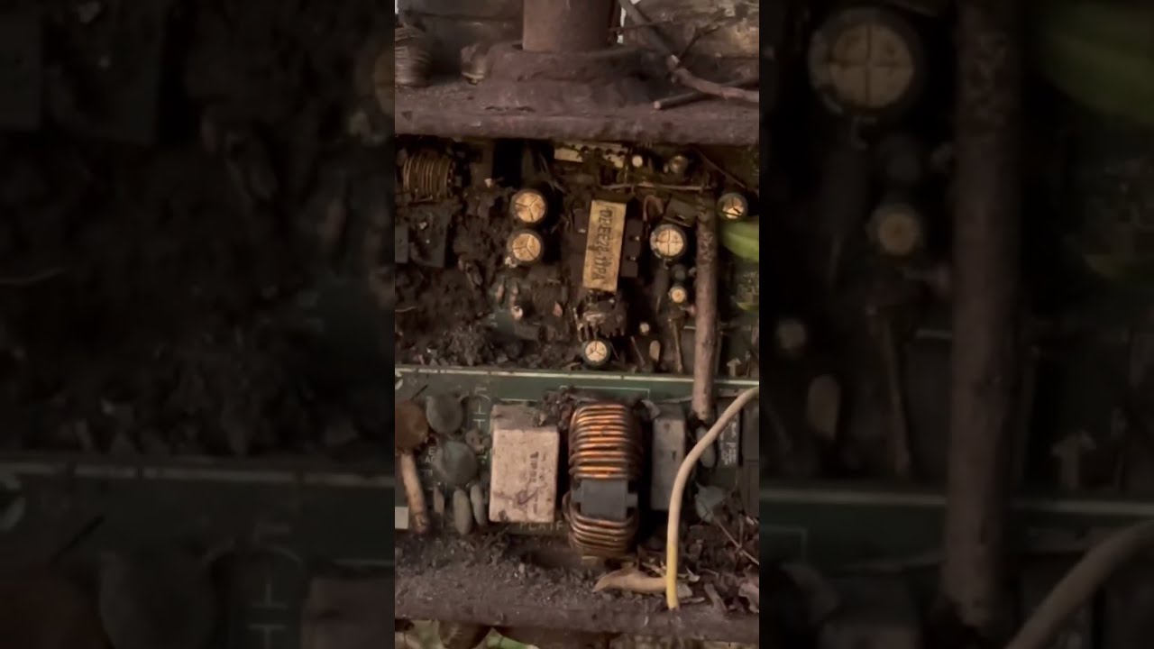 Someone made a cool robot sculpture out of scrap metal