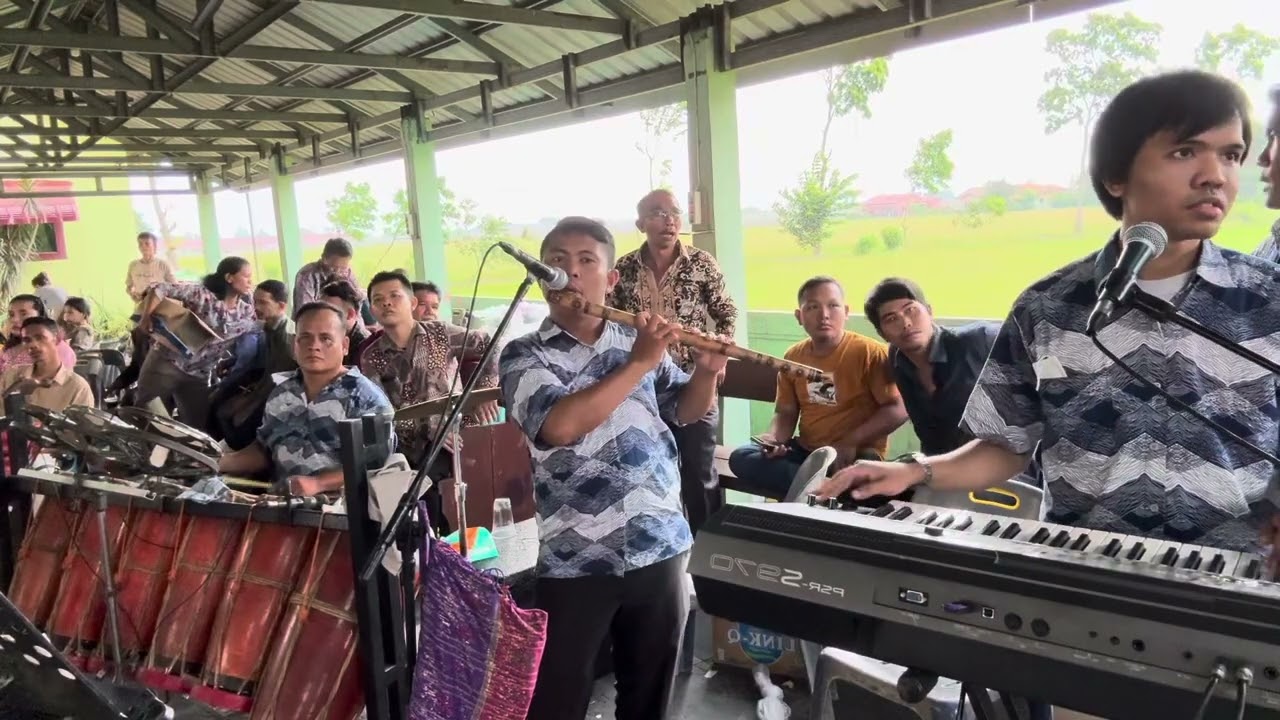 Tortor mangaliat parhalado#HKBP wonosari tanjung morawa