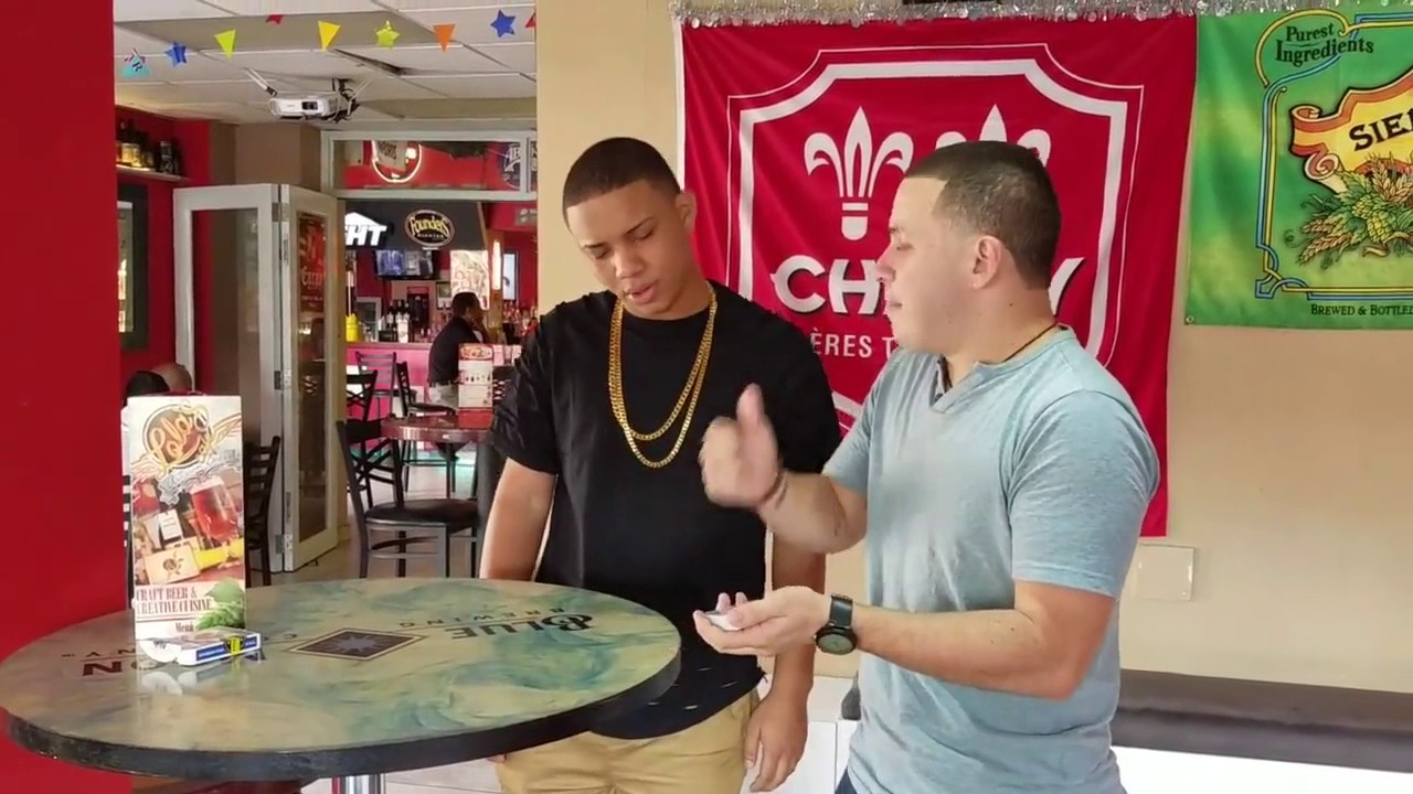 Magia a Eix, artista urbano de Puerto Rico