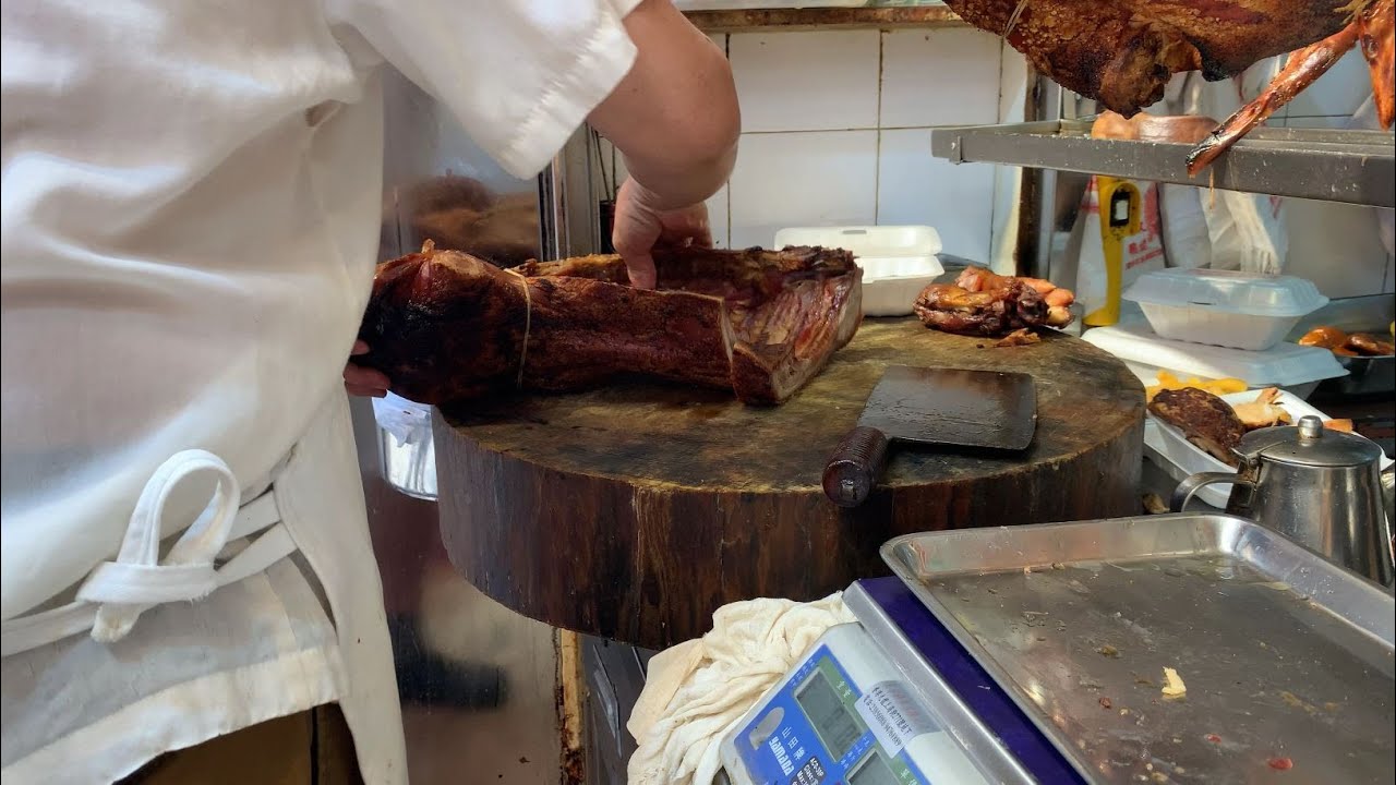 WanChai Street Food | The Quick Lunch Boxes of Chopped Chickens and Pork