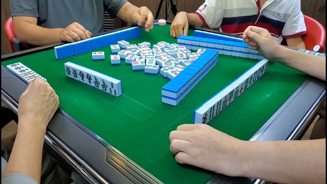 大牌系列［16］反敗為勝的一手十二番 四四制 混一色 對對糊 各計四番 双番南 自摸發財