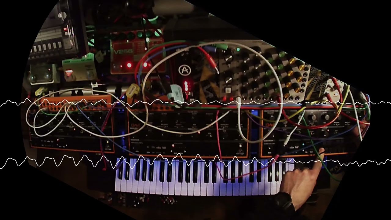 Whistling against concrete: dawless analogue synth ambient/industrial/experimental music