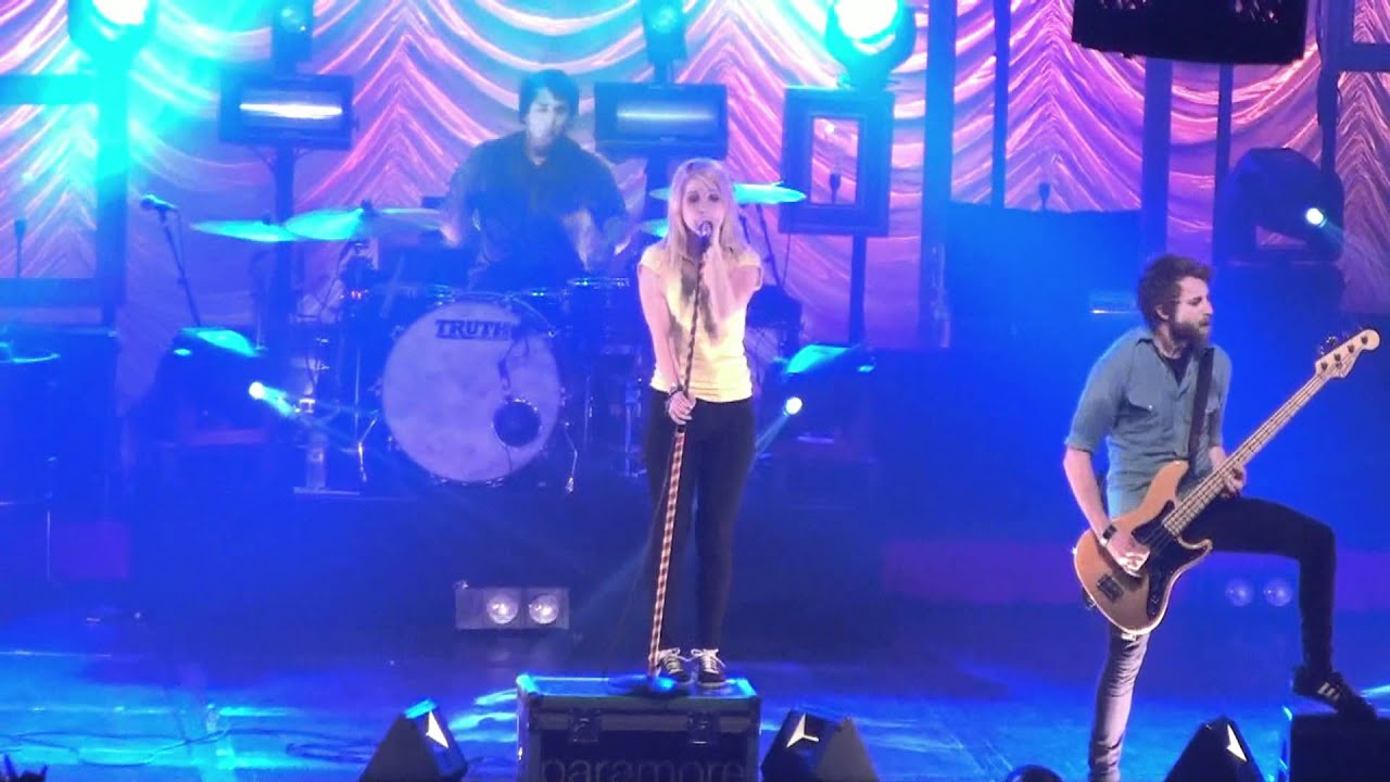 Paramore- 