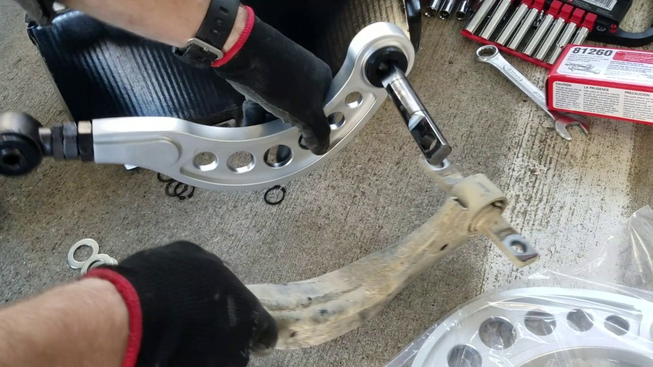 06'-14' Honda Civic Rear Upper Control Arm Replacement