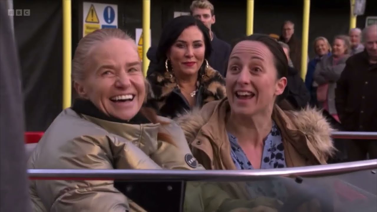 EastEnders - Sonia Fowler, Bianca Jackson & Bex Fowler Leave The Square (17th April 2025)