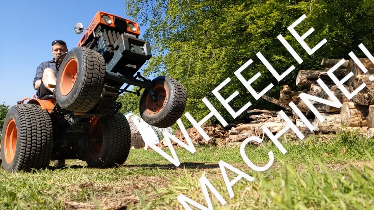 Газонокосилка Kubota B6000 — отличное сочетание!
