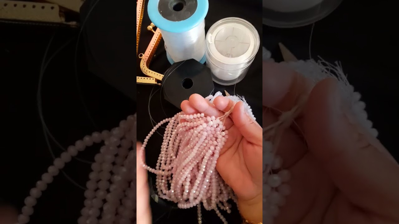 أهلاً وسهلاً بكِ في دورة صناعة الحقائب والإكسسوارات #small #Handmade #smallbusiness #تعليم
