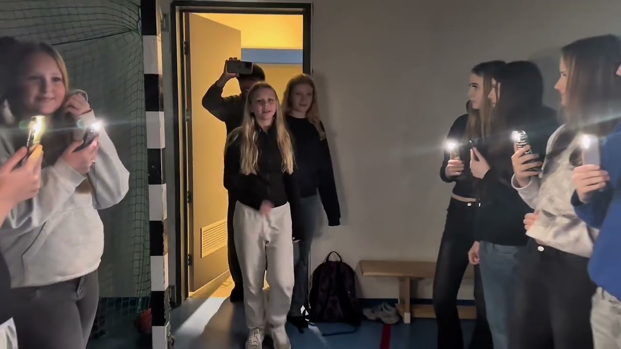 Árshátíðarmyndband Víkurskóla 2025