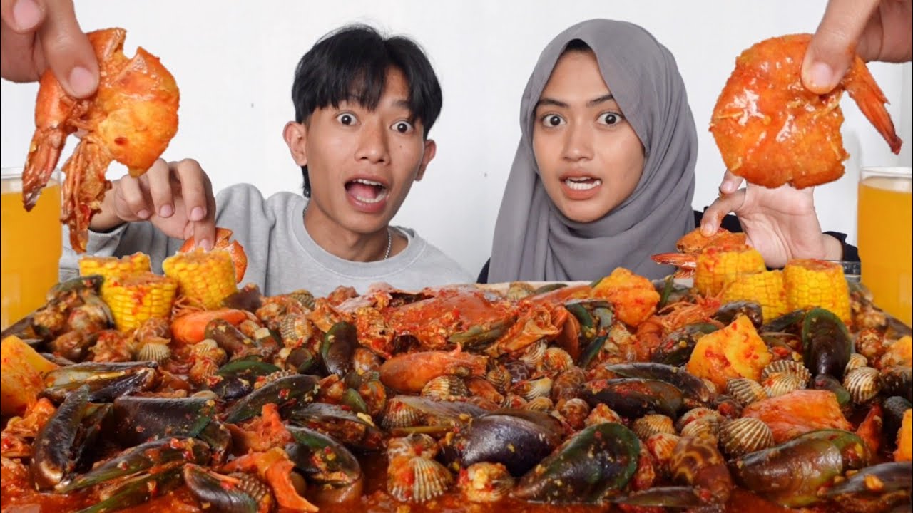 MUKBANG SEAFOOD SAUS PADANG | KEPITING UDANG KEONG MACAN KERANG KERANGAN 🔥