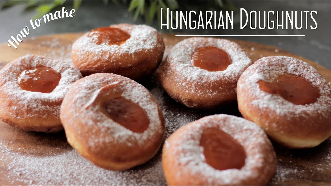 Hungarian Doughnuts with Apricot Jam (Szalagos fánk baracklekvárral)