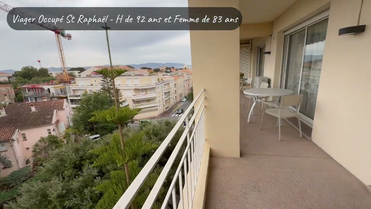 Viager Occupé à St Raphaël 83700, Appt F3, Homme de 92 ans et Femme de 83 ans.