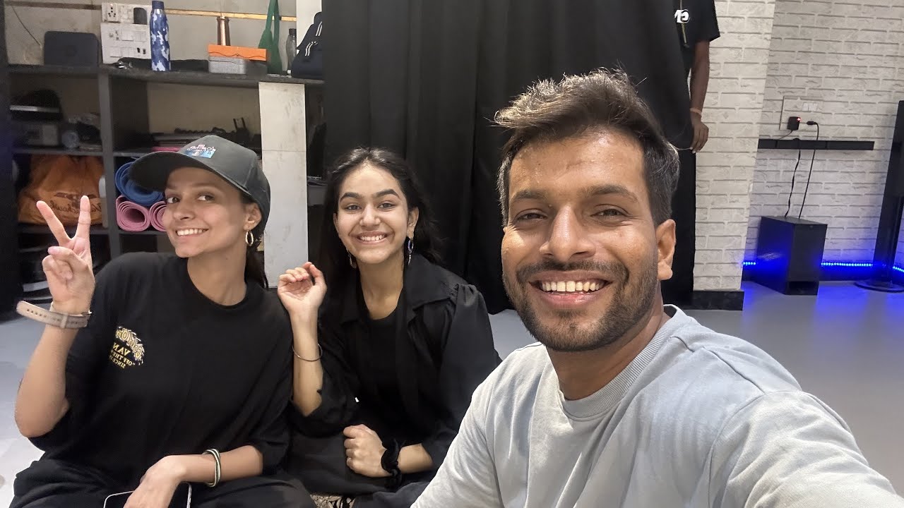 Random Q&A | Deepak Tulsyan Vlogs is live 😍✨