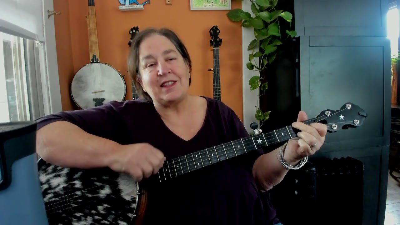 Roscoe (clawhammer banjo instructional video, intermediate level)