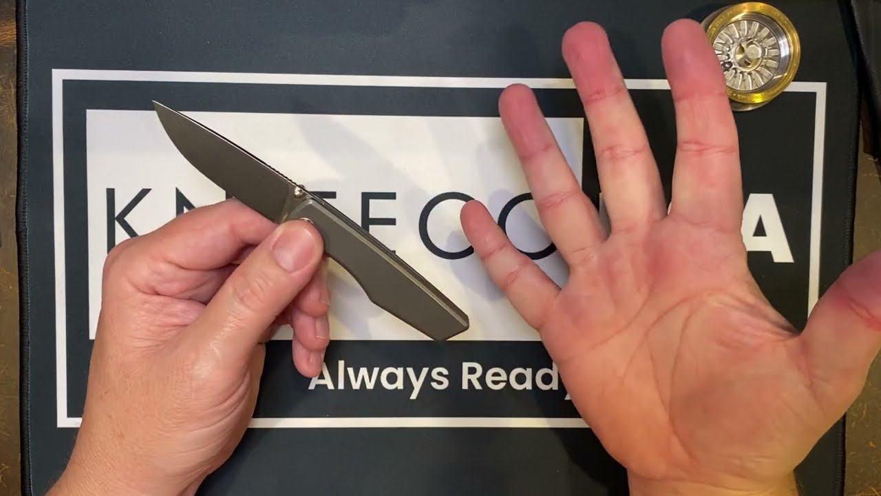 I love this little knife!!Big Idea Designs Overlook!!!