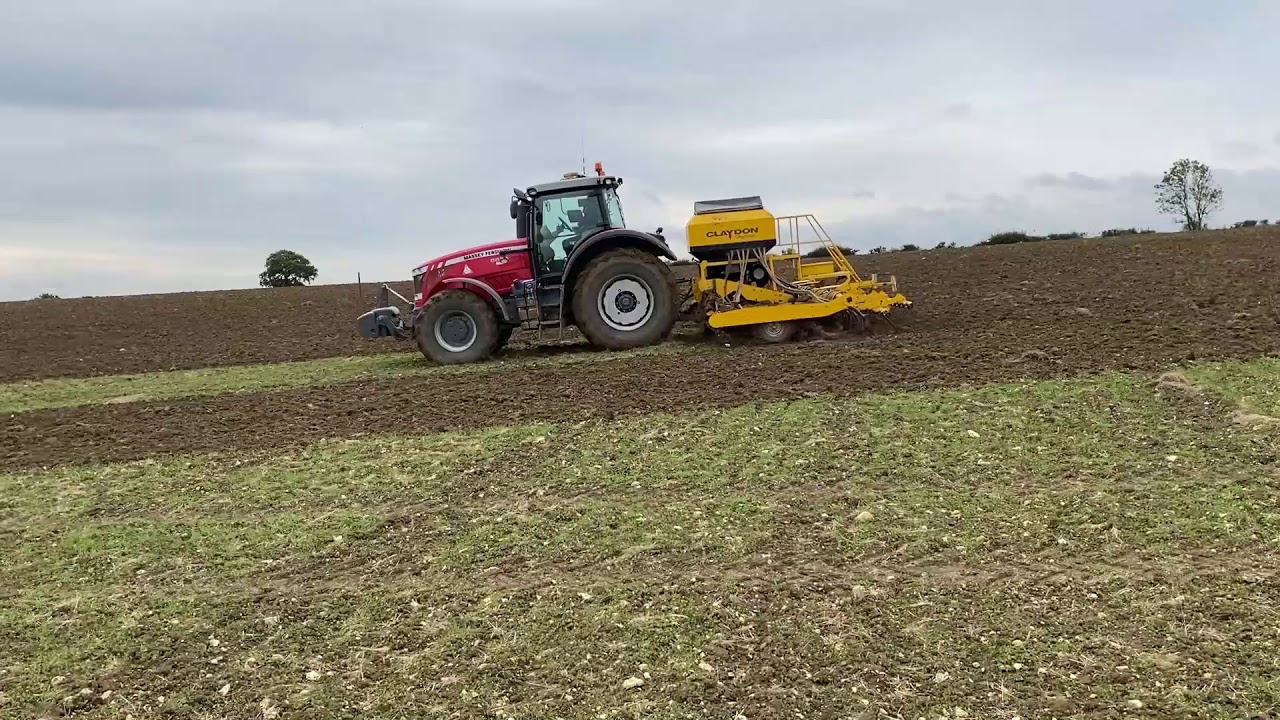 Drilling on heavy Suffolk clay with a standard Claydon Hybrid M6