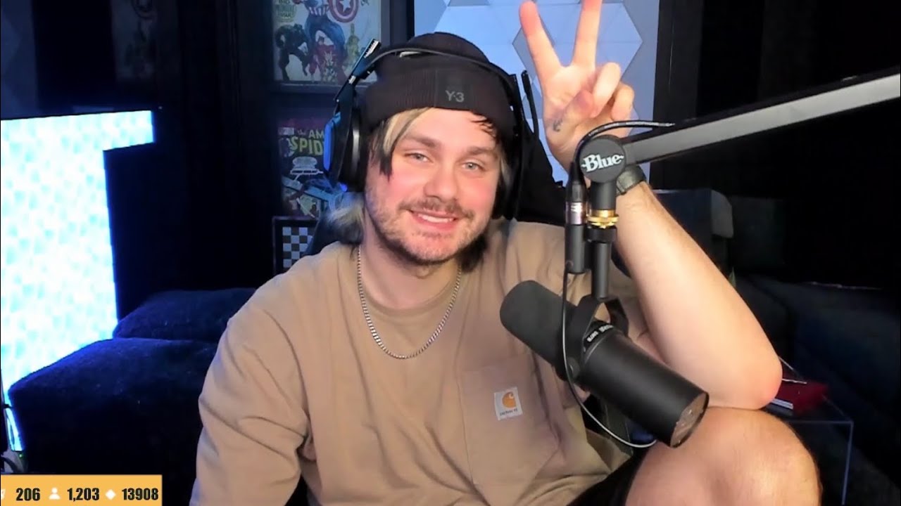 Michael Clifford stream on twitch 11/08/21