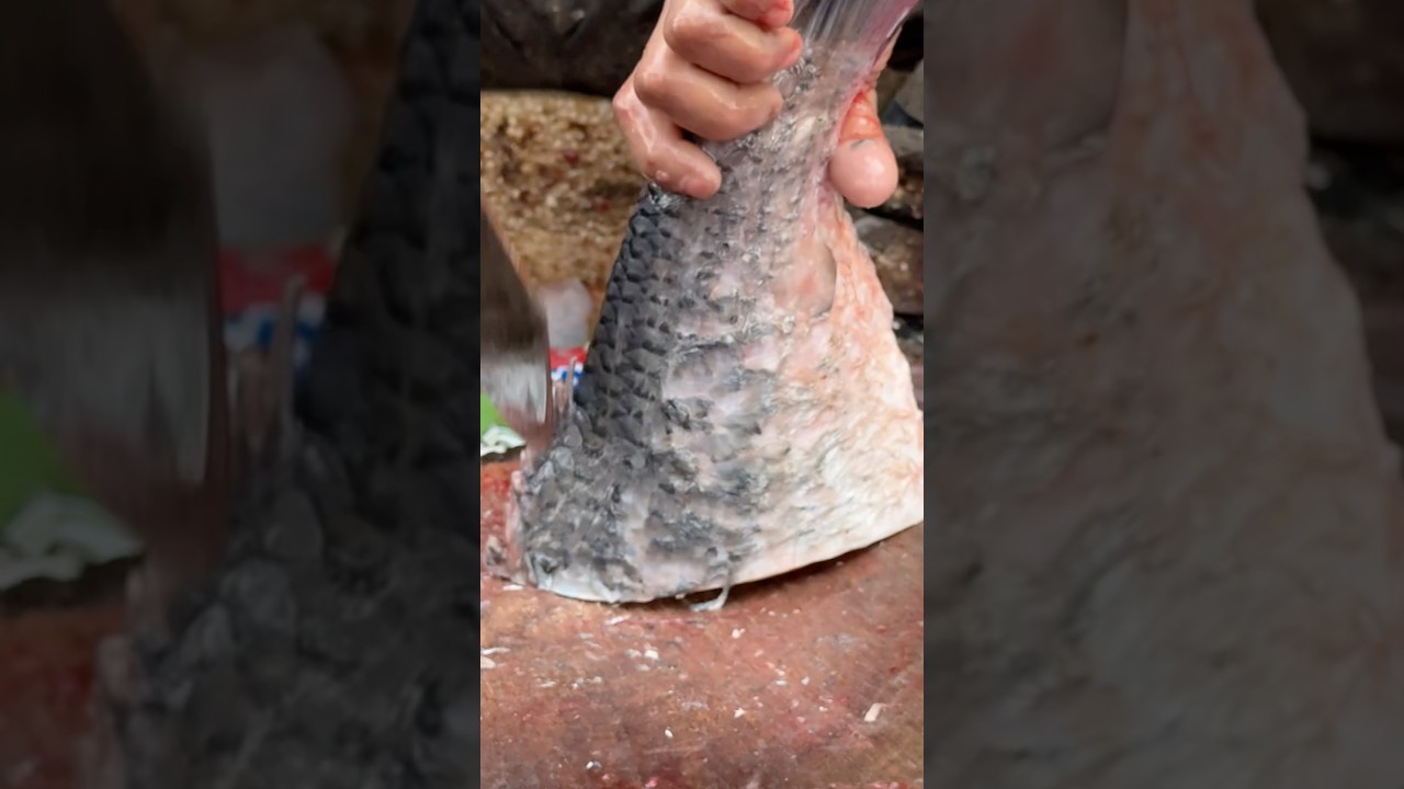 Amazing Big  katla Fish Cutting Skills In Ghazipur Fish Market Delhi #shortvideo #fish #rrrm