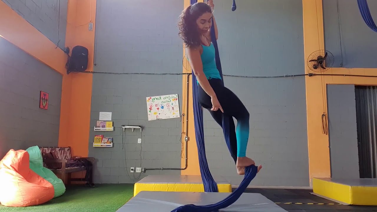 Tecido Acrobático Nível Iniciante com Aline Figueiredo 01