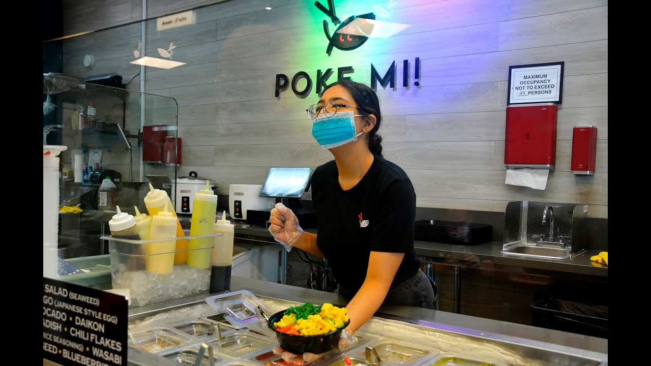 See poke bowls being made at Modesto's new Poke Mi! restaurant