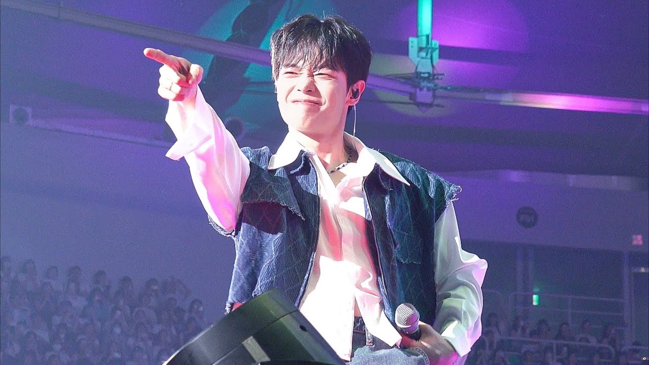 【4K】240824 춤추는 강아지🐶🕺🪩 - 루시(LUCY) 신예찬 @ 루시 1ST WORLD TOUR written by FLOWER in 서울