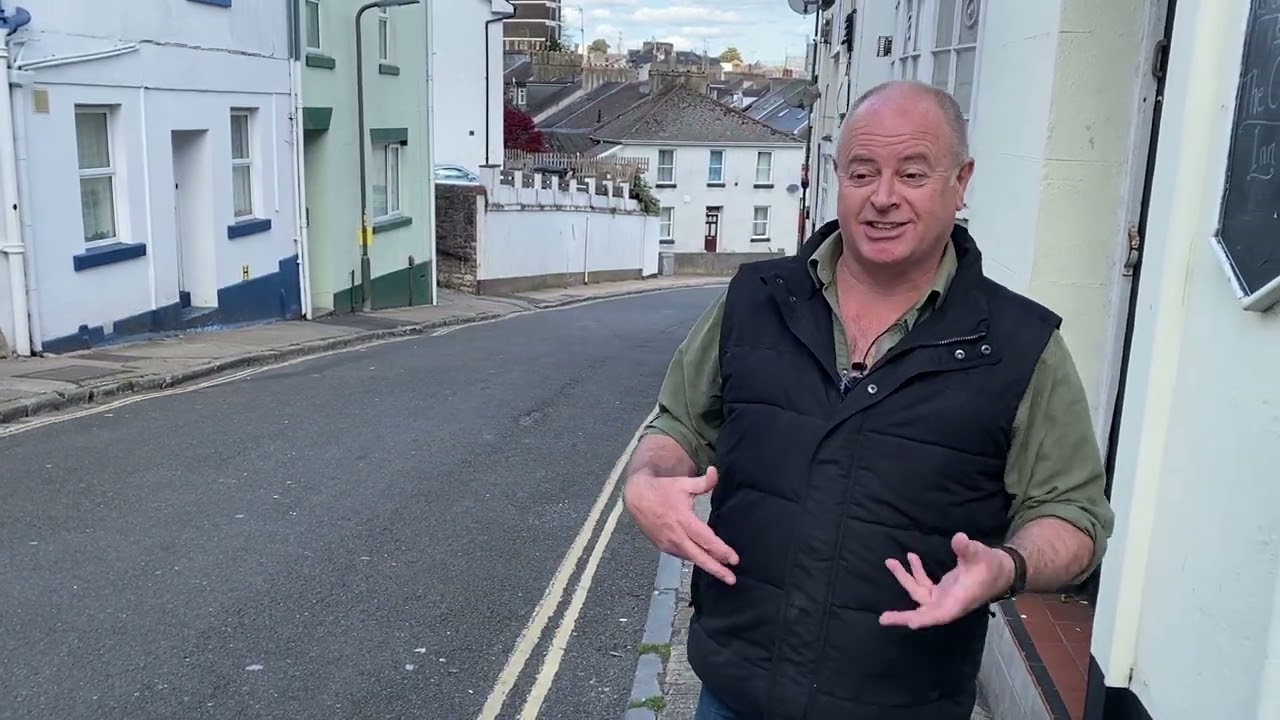 The history of Torquay and the Clipper Pub - Created by CyberHeritage & Dr Kevin Dixon