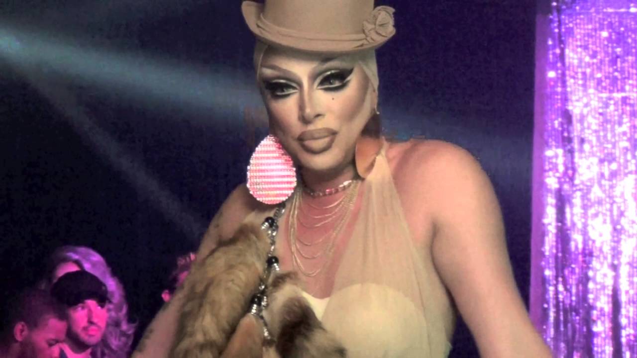 Raven: "Cruel" @ Showgirls!